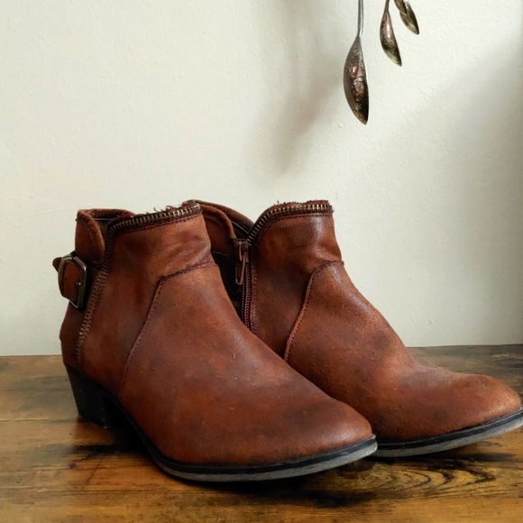 Shoes - Rustic brown ankle boots